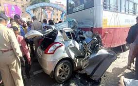 Four techies working with Accenture, Infosys killed in accident on Bengaluru-Mangaluru road