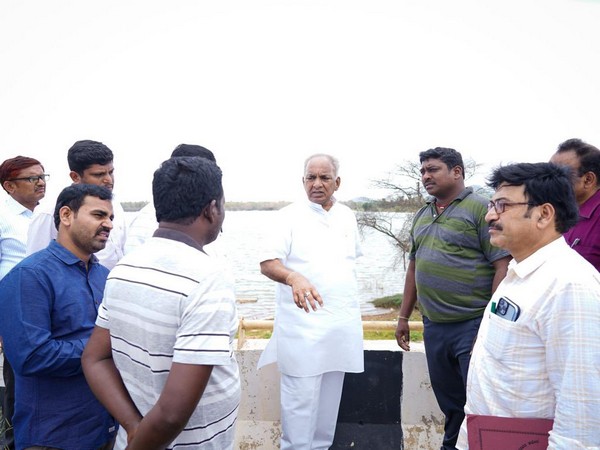 Develop lakes as tourists spots while maintaining natural beauty: Karnataka Minister to officials