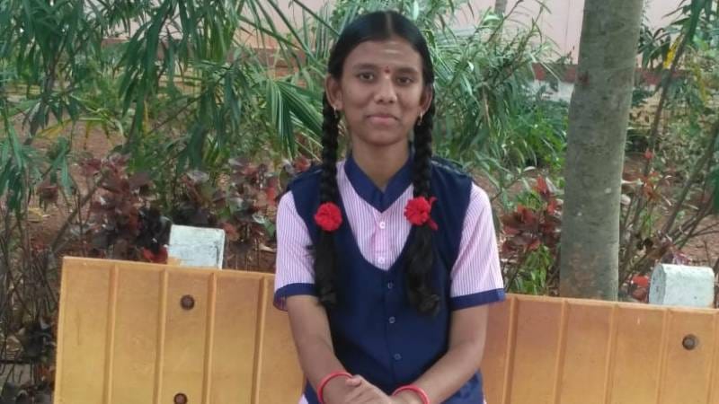 Bagalkote's Ankita Basappa Tops Karnataka SSLC Exam with Perfect 625 marks, Aspires to Become an IAS Officer