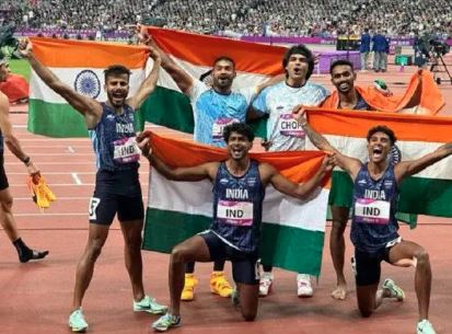 Neeraj, men’s 4x400m relay team win gold medals; Indian athletes continue medal run