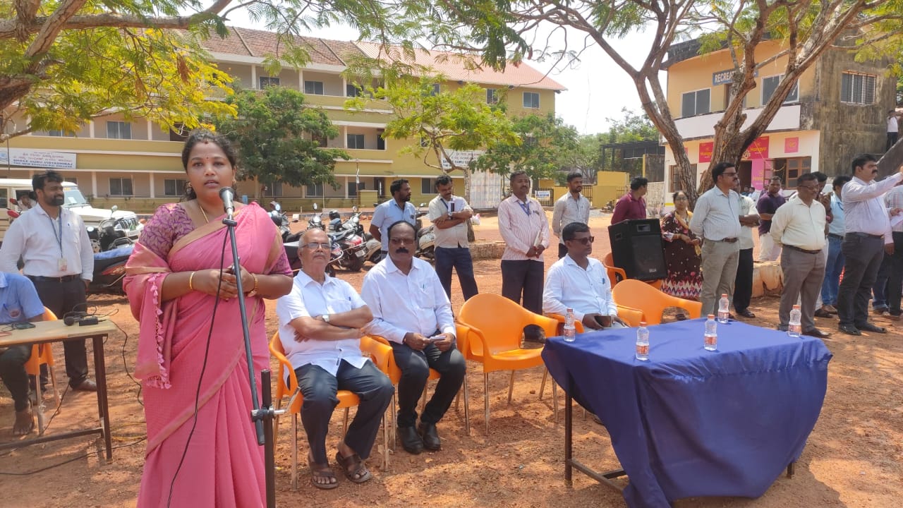 Officials and students participate in SVEEP voter awareness rally in Bhatkal