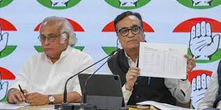 Congress receives fresh I-T notices of over Rs 1,800 crore, slams BJP for 'financially strangulating oppn parties during polls time'