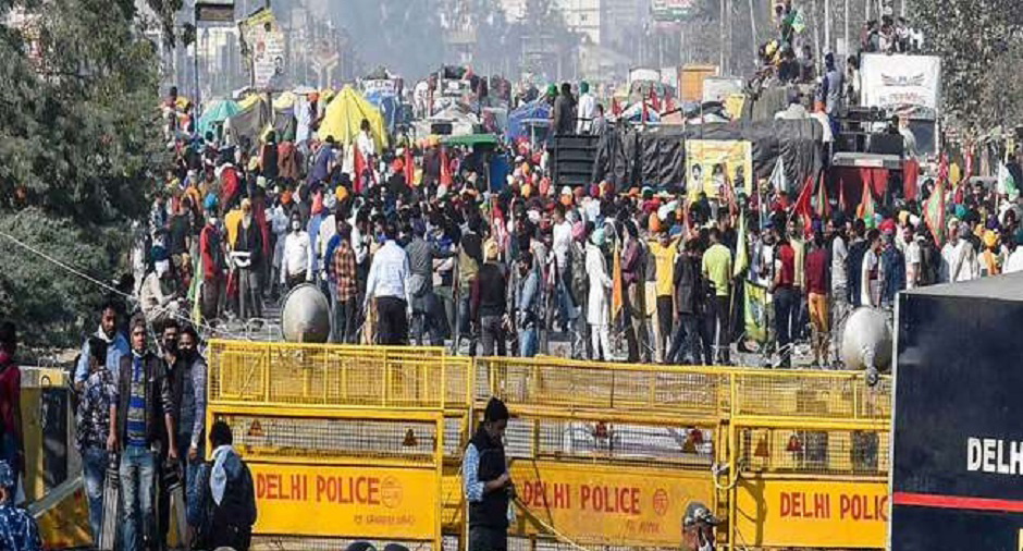 Delhi Police Imposes Section 144 Ahead of Farmers' 'Delhi Chalo' March