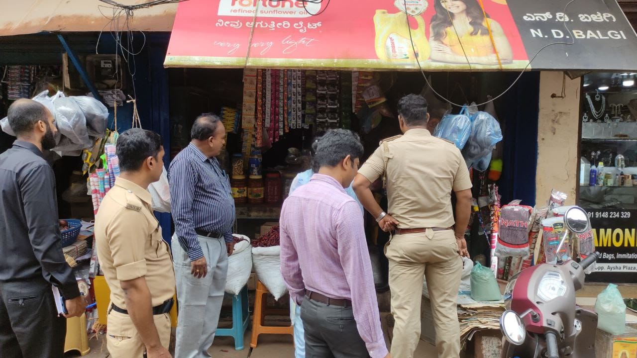 Tehsildar's visit to Bhatkal shops results in fines for illegal firecracker sales