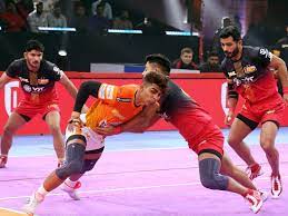 Inamdar guides Puneri Paltan to big win over play-off hopefuls Bengaluru Bulls