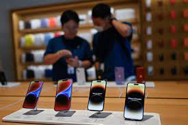 No ban on officials using iPhone, but media has exposed iPhone security incidents: China