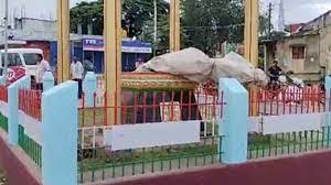 Miscreants vandalise Gandhi statue in Karnataka