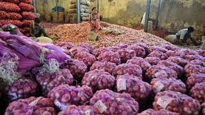 India extends ban on onion exports until further orders