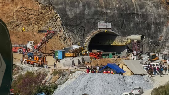 Rescue Efforts Intensify in Uttarkashi Tunnel Operation: Plasma cutter flown in to remove auger blades from rubble